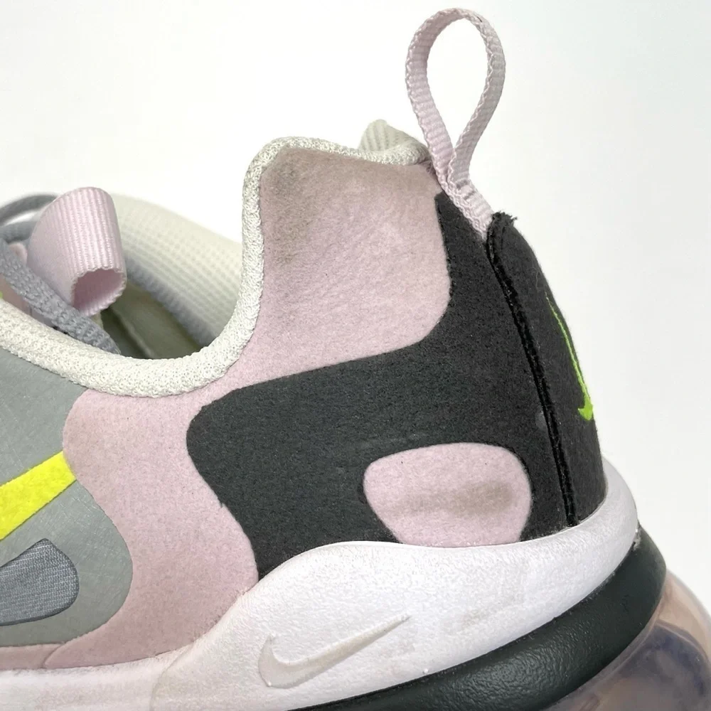 Nike Air Max 270 react sneakers youth 5.5 or women’s 7